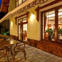 Wine Bar & Steak House